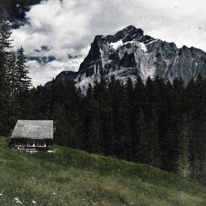 Domy Castellano - The Cottage